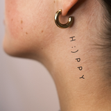 Scritta "Happy" con smile