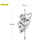 Tatuaggio metà leone e metà fiore