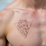 Tatuaggio lupo in forma geometrica
