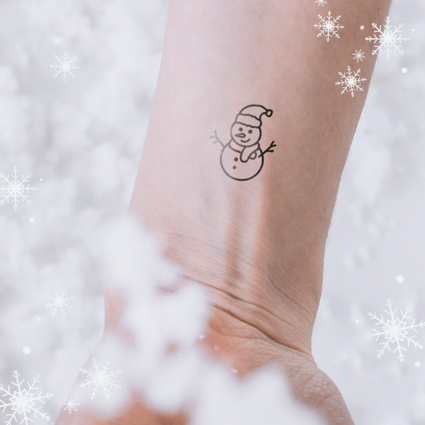 Kleiner Schneemann Tattoo