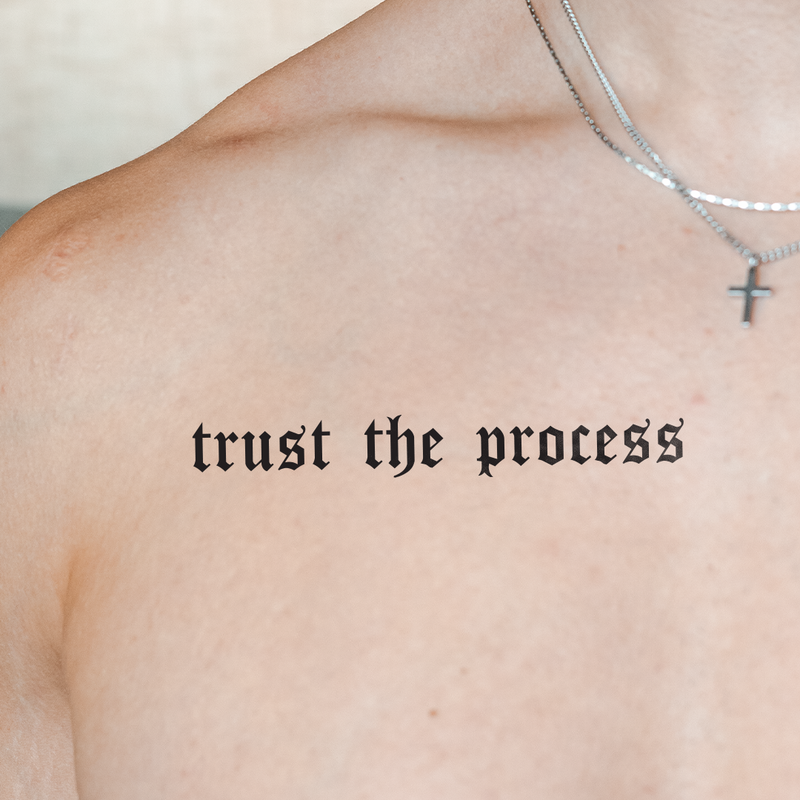 Tatuaggio Trust the Process